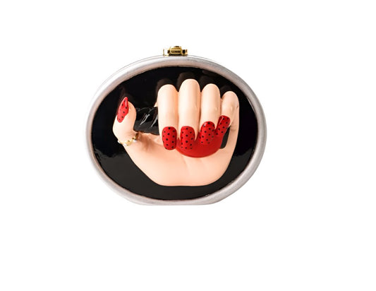 Chic Nails