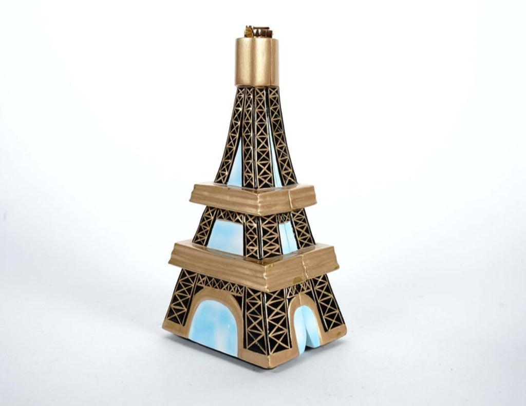 EIFFEL TOWER