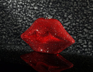 LUSCIOUS LIPS RED Swarovski® Crystals